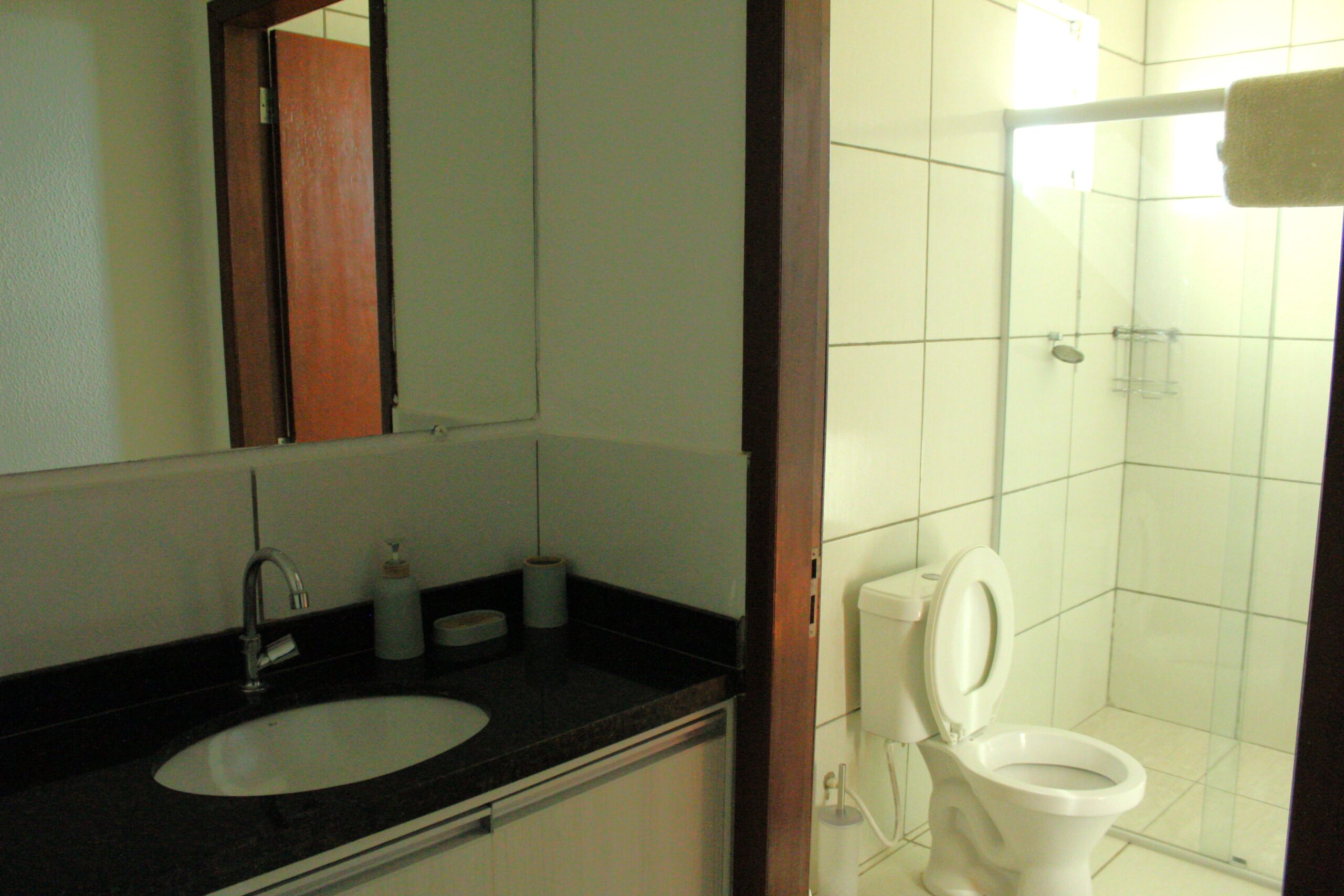 QUARTO04_BANHEIRO